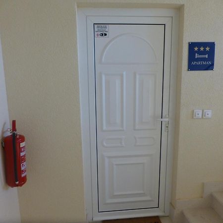 Apartment Adrijana Novalja Buitenkant foto