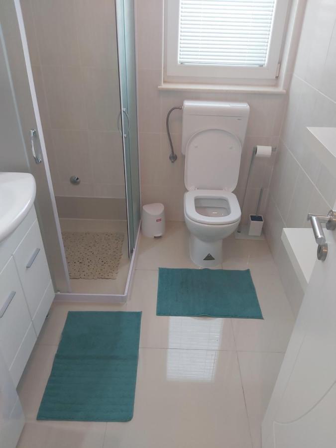 Apartment Adrijana Novalja Buitenkant foto